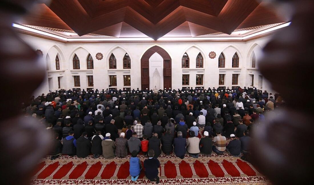 İslam aleminde rahmeti ve bereketi bol olarak kabul edilen "üç