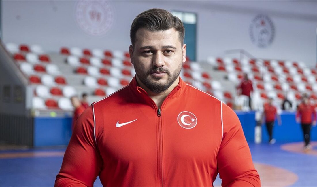 Milli sporcu Rıza Kayaalp, Romanya'da düzenlenecek 2024 Avrupa Şampiyonası'nda güreş