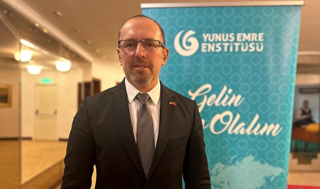 BÜKREŞ (AA) – Altan, Romanya’nın başkenti Bükreş’te, Yunus Emre Enstitüsü