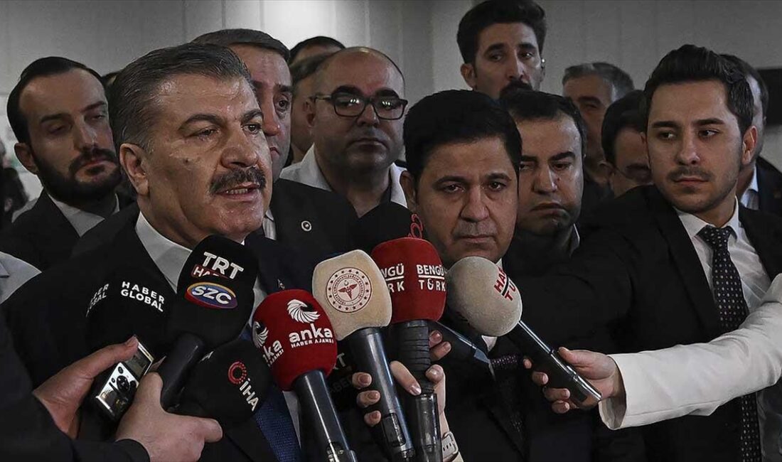 Sağlık Bakanı Koca "Hastanelerde servis yatağı doluluk oranımız ortalama yüzde