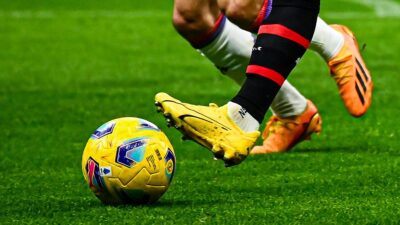 İtalya Birinci Futbol Ligi'nde (Serie A) oynanan maçta Milan, deplasmanda