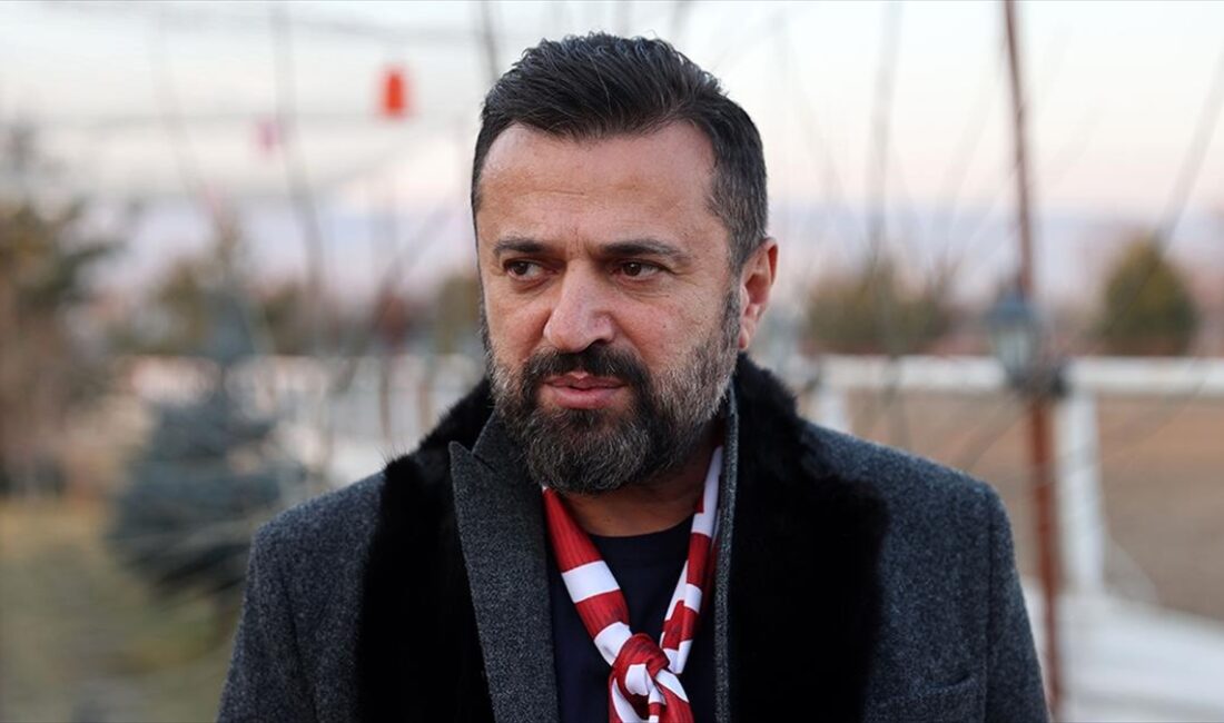 Trendyol Süper Lig ekiplerinden EMS Yapı Sivasspor'da, ikinci kez Bülent