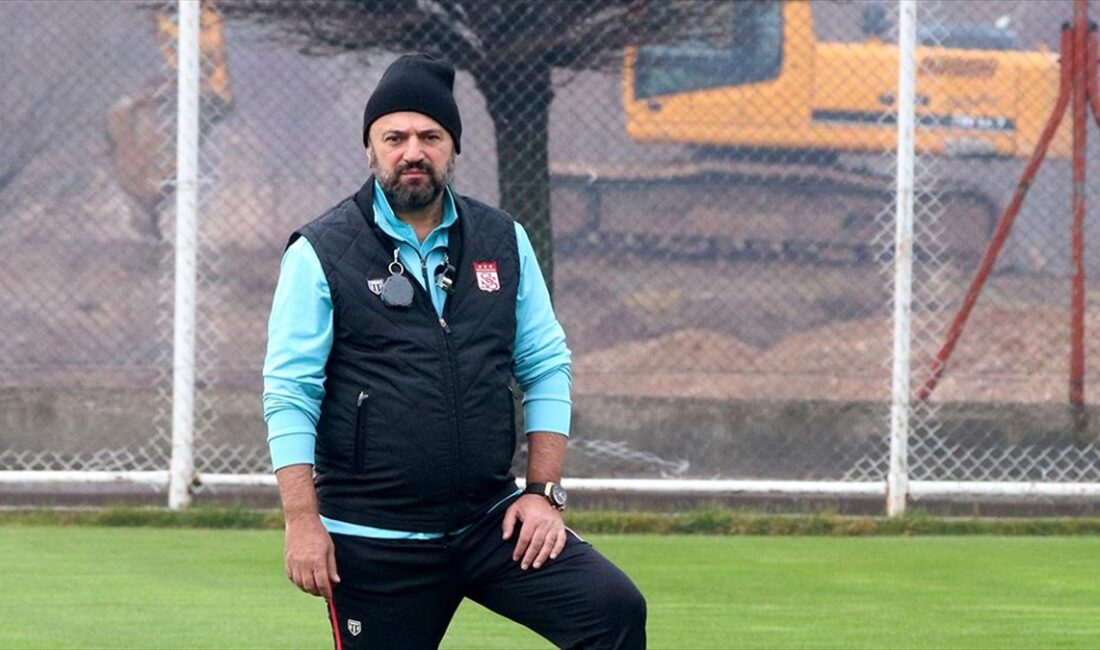 EMS Yapı Sivasspor'un yeni teknik direktörü Bülent Uygun, Trendyol Süper