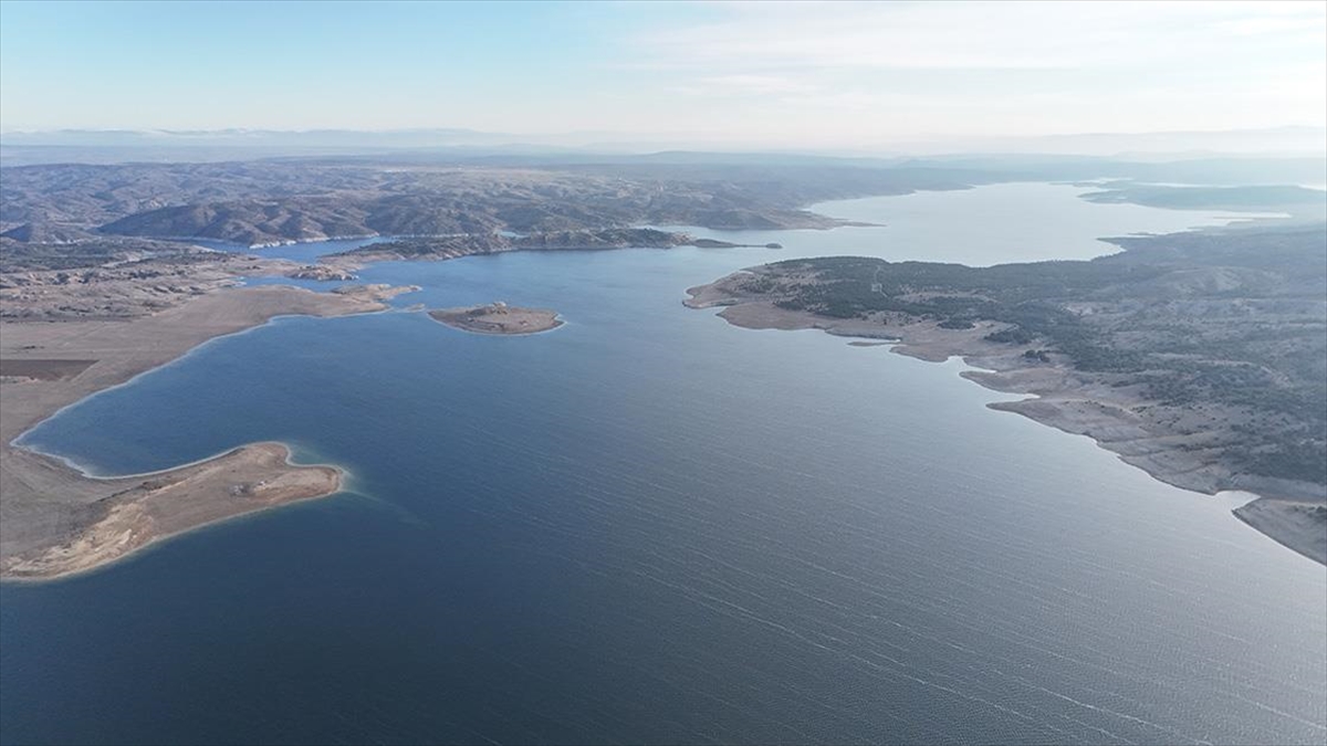 İl genelinde içme suyu ve sulama ihtiyacını karşılayan 5 barajdaki