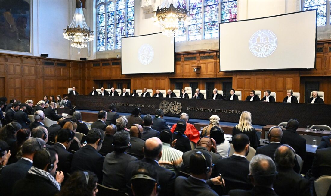 Gazze'ye saldırılarda Birleşmiş Milletler (BM) Soykırım Sözleşmesi'ni ihlali gerekçesiyle İsrail'e