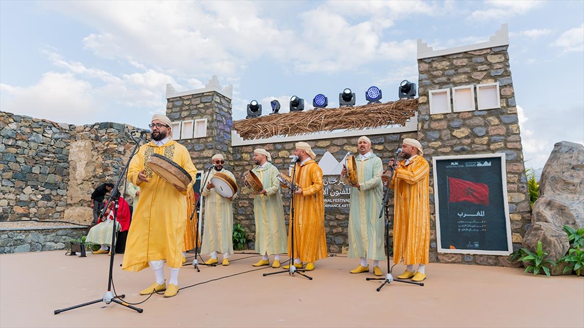 Suudi Arabistan'da üçüncüsü düzenlenen Gimem Uluslararası Dağ Gösteri Sanatları Festivali'nde,