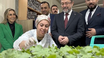 ANTALYA (AA) – Tarım ve Orman Bakanı İbrahim Yumaklı, Antalya'da