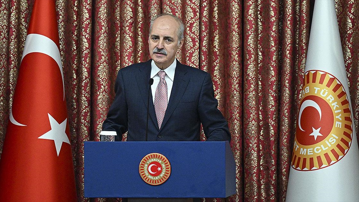 TBMM Başkanı Kurtulmuş, "TBMM'nin hukuken çalışmalarını sürdürdüğü bir dönemde TBMM
