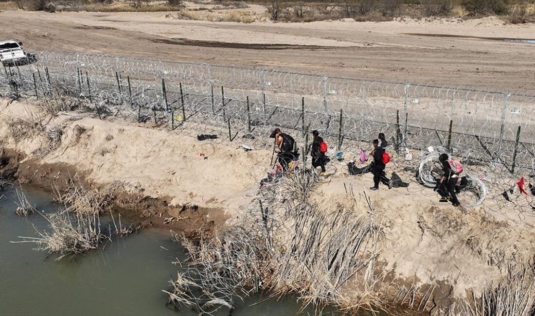 NEW YORK (AA) – Meksika-Texas sınırını teşkil eden Rio Grande
