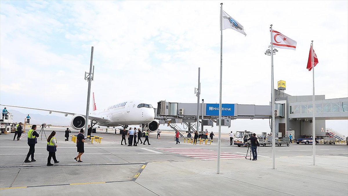  Türk Hava Yolları (THY), İstanbul ve Antalya çıkışlı Kuzey