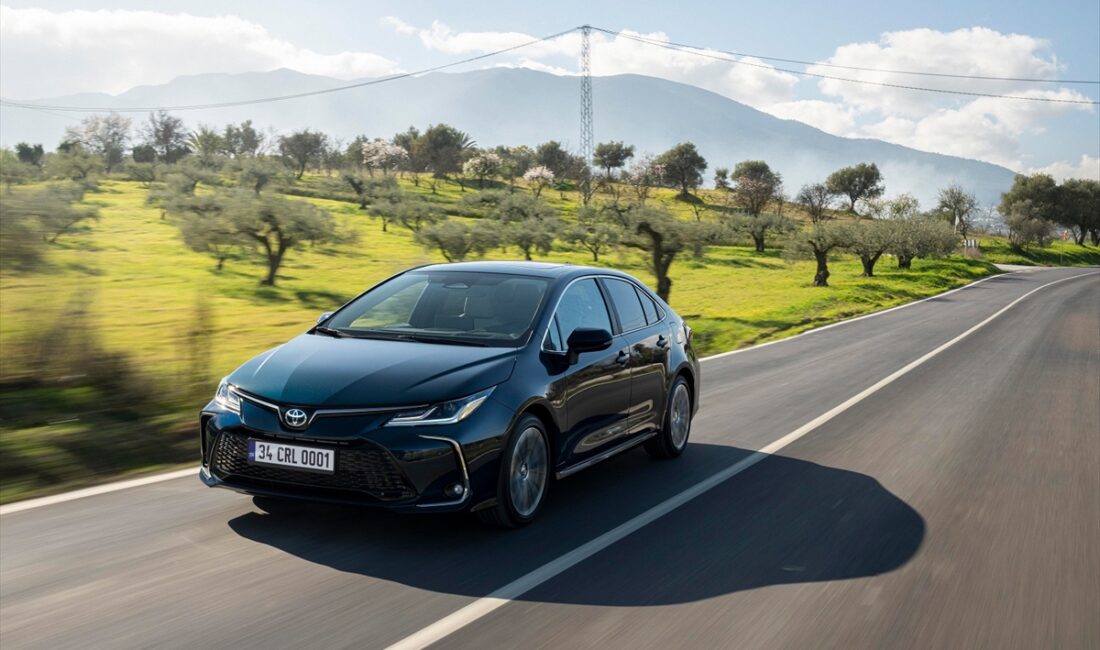 - Toyota, 2025 yılında Avrupa'da yıllık 180 binin üzerinde hafif