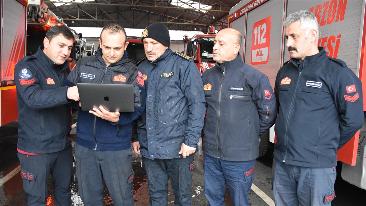 Trabzon'da itfaiyeciler, Anadolu Ajansının (AA) gözünden 2023'e damga vuran olaylara