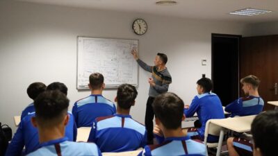 Trabzonspor Kulübü Amatör Branşlardan Sorumlu Yönetim Kurulu Üyesi Derviş Köz,