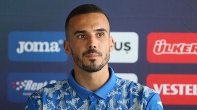 Trabzonspor, sezon başında kadrosuna kattığı Yunan futbolcu Dimitrios Kourbelis'i VavaCars