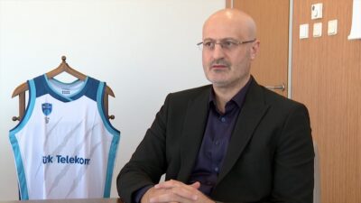 Kulüp başkanı Savtekin Şentürk, "Mücadeleyi bırakmayacağız, play-off'lara kalmak için her