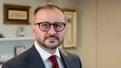 Turkcell, "Türkiye Tek Yürek" kampanyasında depremzedeler için taahhüt ettiği 3,5