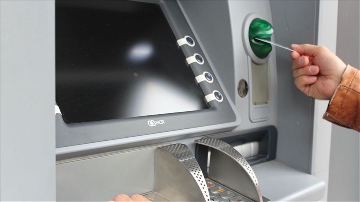 Ekosfer Derneği, Türkiye'deki yaklaşık 53 bin ATM'nin elektrik tüketimine ilişkin