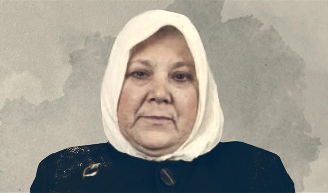 Fikri duruşu ve yazılarındaki milli tavrıyla hatırlanan yazar Afet Ilgaz'ın