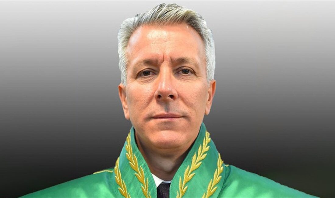 Yargıtay 9. Hukuk Dairesi Üyesi Şahin Çil (57) yaşamını yitirdi.