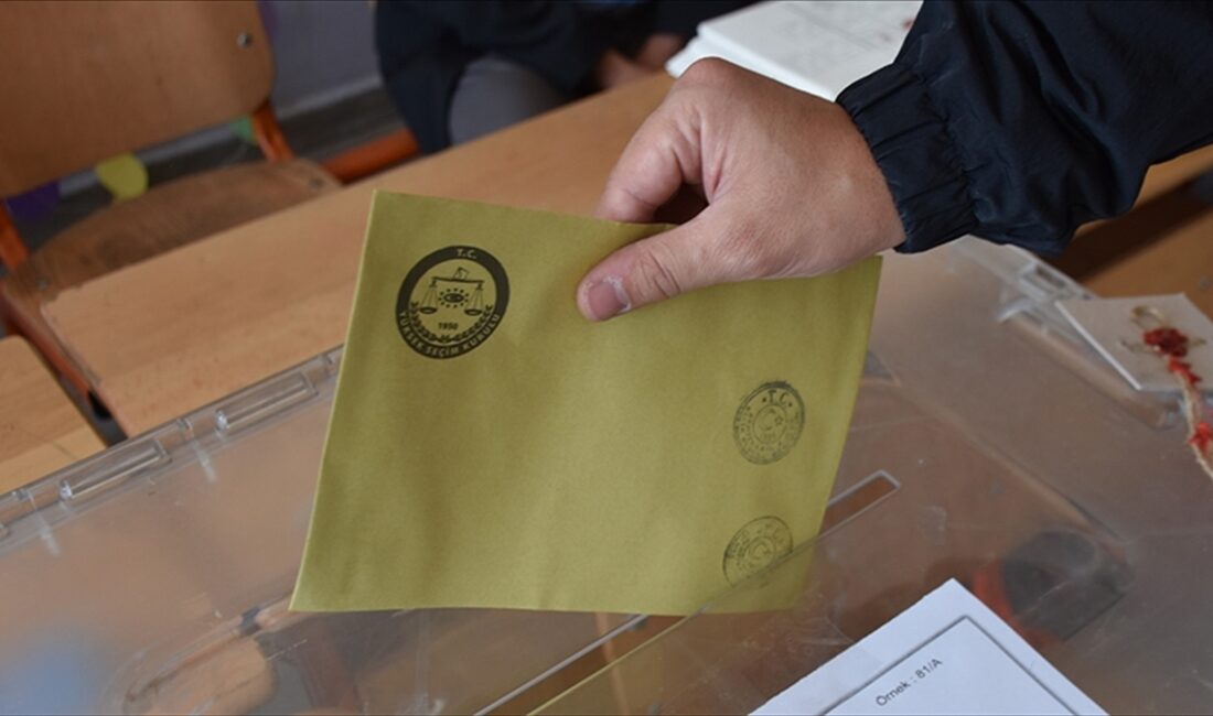 Yüksek Seçim Kurulu (YSK) Başkanı Ahmet Yener, 31 Mart 2024'te