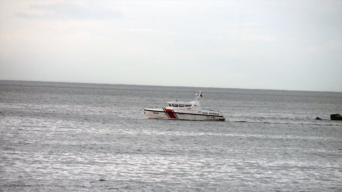 Zonguldak açıklarında batan kuru yük gemisinin mürettebatından kayıp 7 kişinin