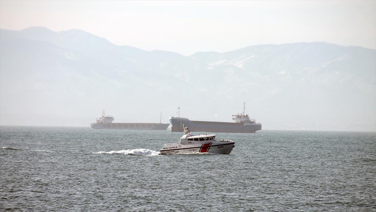 Zonguldak açıklarında batan kuru yük gemisinin mürettebatından kayıp 7 kişinin