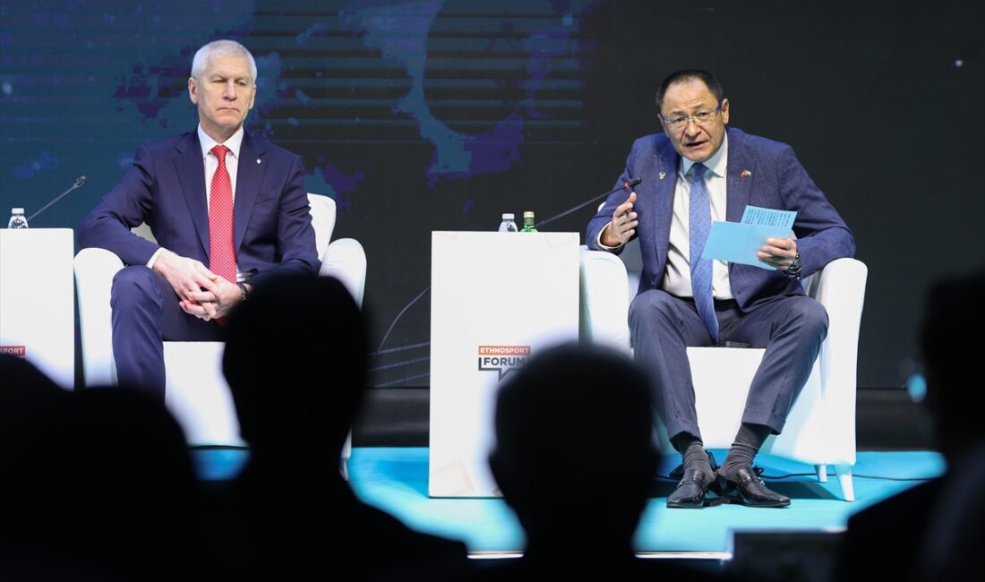 6. Etnospor Forumu Bakanlar Paneli ANTALYA (AA) – Rusya Spor Bakanı Oleg Matytsin, "Spor üzerinde