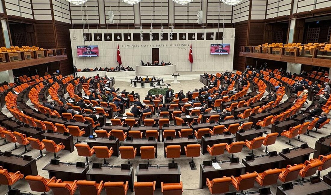 TBMM Genel Kurulunda, kamuoyunda "8. Yargı Paketi" olarak bilinen Ceza