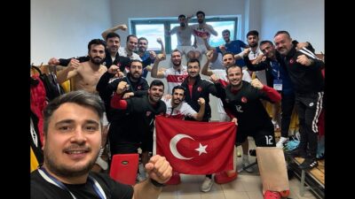 Türkiye, Avrupa Erkekler Salon Hokeyi Şampiyonası 2. Klasman Turnuvası'nı kazanarak