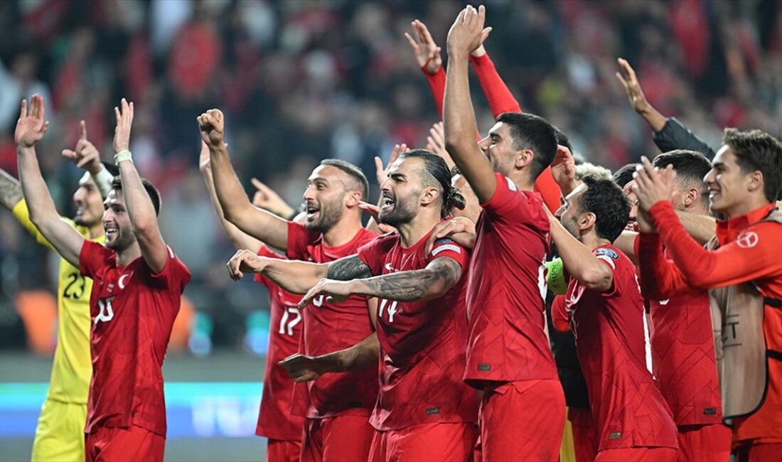 A Milli Futbol Takımı, FIFA dünya sıralamasında iki basamak yükselerek