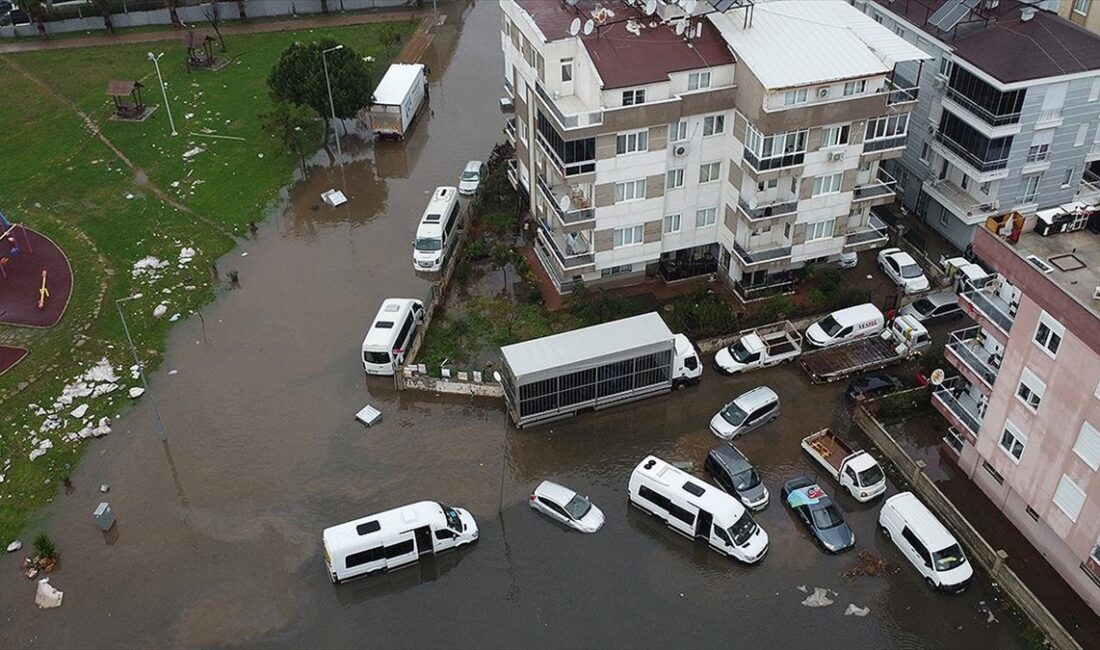 Afet ve Acil Durum Yönetimi Başkanlığı (AFAD), Antalya'daki şiddetli yağışlar