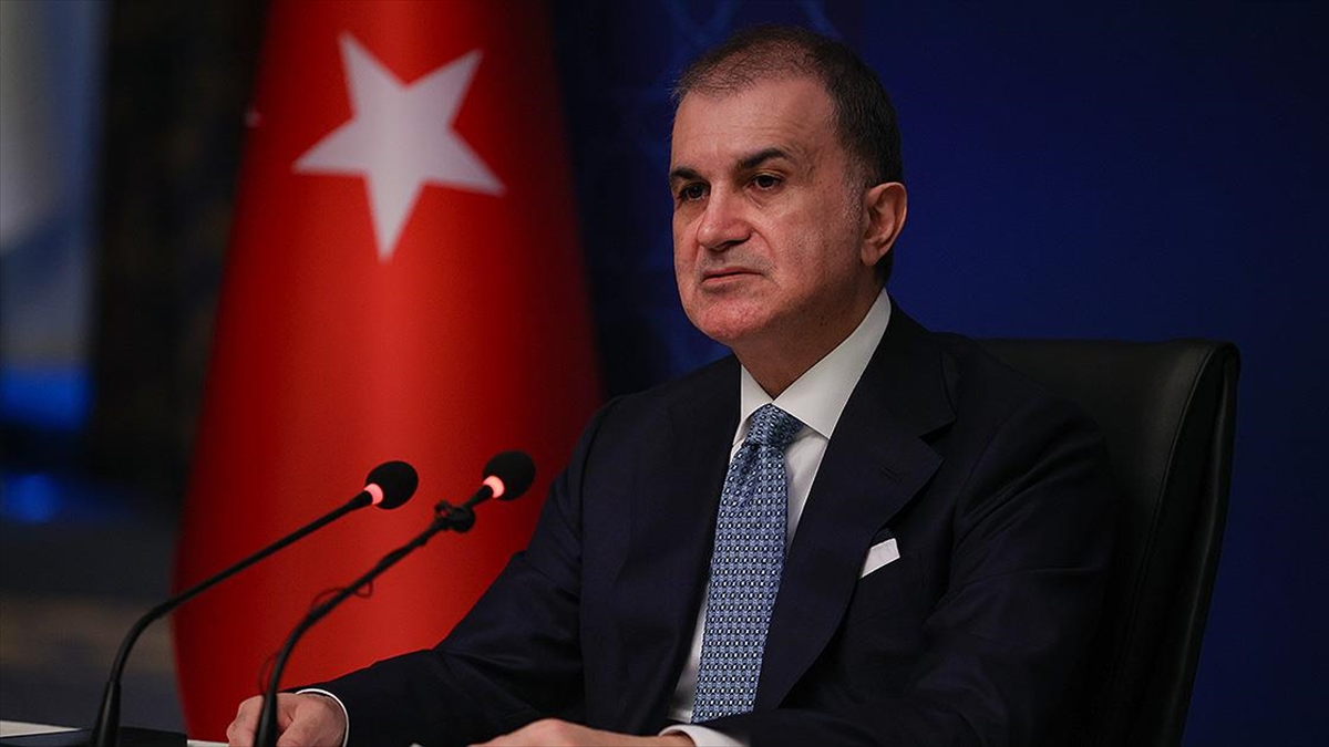 AK Parti Sözcüsü Çelik, "Sınırlarımızın yakınlarında birtakım teröristan bölgeciklerinin, devletçiklerinin