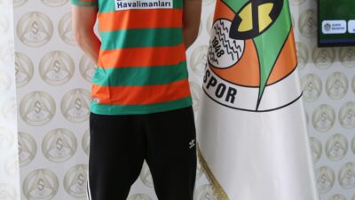 ANTALYA (AA) – Trendyol Süper Lig ekiplerinden Corendon Alanyaspor, İngiltere'de