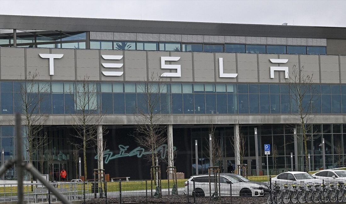 BERLİN (AA) – Alman Haber Ajansı DPA’nın haberine göre, “Tesla’yı