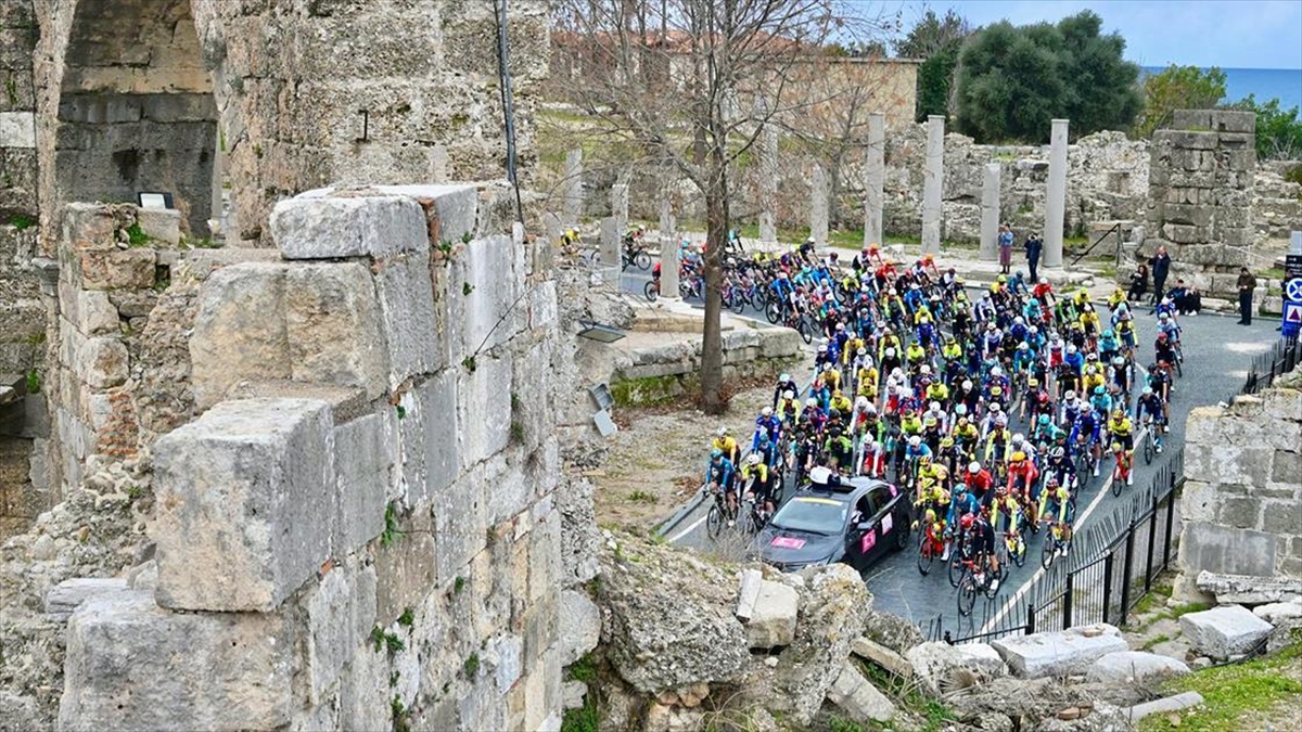 Uluslararası Bisiklet Birliğinin (UCI) 2.1 kategori yarışlarından biri olan Antalya
