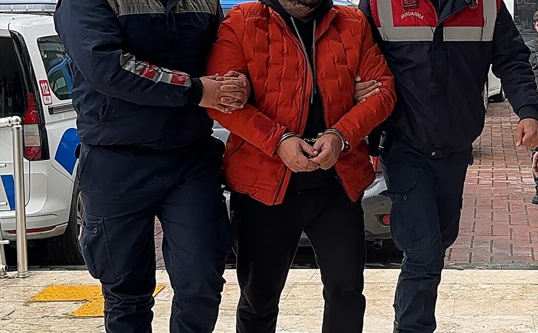 ANTALYA (AA) – Antalya'nın Alanya ilçesinde, "cinayet", "kişiyi hürriyetinden yoksun