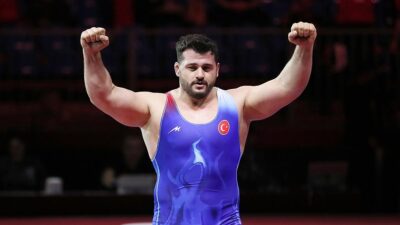 Başkent Bükreş'te yarın başlayacak organizasyonda 30 milli sporcu mindere çıkacak.