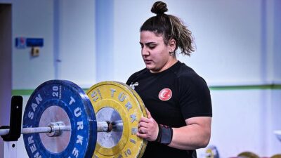 Türkiye, Bulgaristan'da yarın başlayacak Avrupa Halter Şampiyonası'nda 10'ar kadın ve