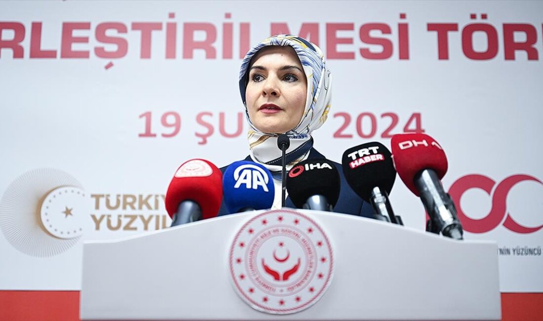 Aile ve Sosyal Hizmetler Bakanı Mahinur Özdemir Göktaş, bugün 2