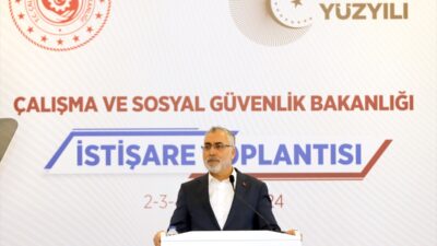 ANTALYA (AA) – Çalışma ve Sosyal Güvenlik Bakanı Vedat Işıkhan,