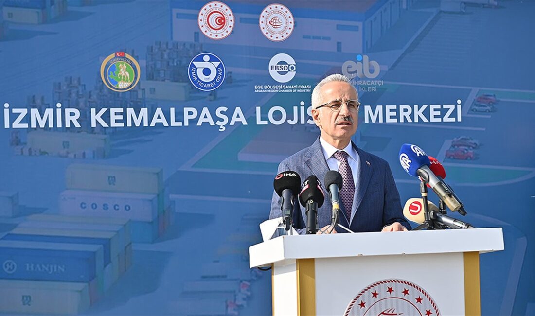 Ulaştırma ve Altyapı Bakanı Abdulkadir Uraloğlu, 2053 yılına kadar lojistik