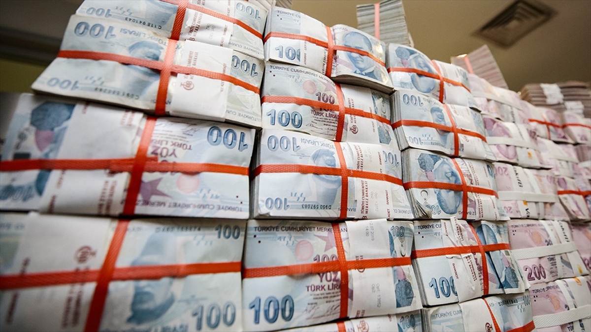 Bankacılık sektörünün kredi hacmi, geçen hafta 101 milyar 311 milyon