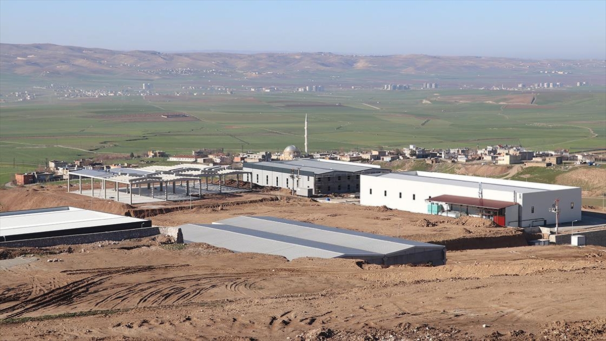 Batman OSB Başkanı Vecdin Nasıroğlu, "OSB'nin 4. etabında 70 fabrikanın