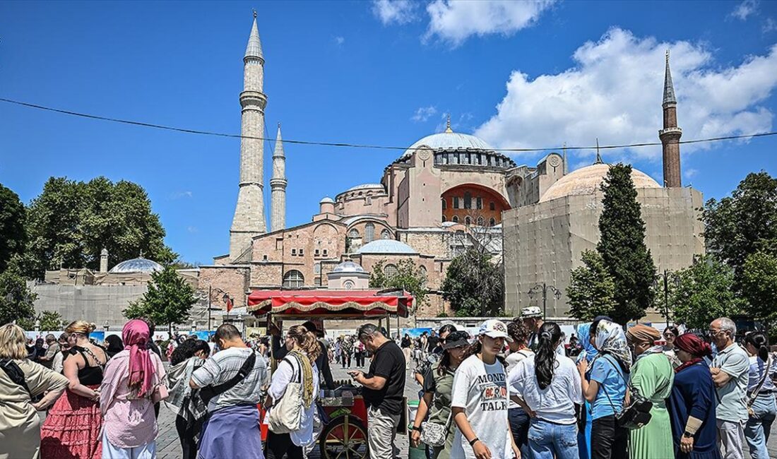 İngiliz yayın kuruluşu BBC, dünyanın en çok ziyaret edilen 10