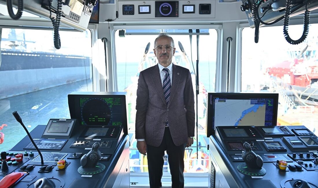 Bakan Uraloğlu, Türk boğazlarından geçen yıl bir önceki yıla göre