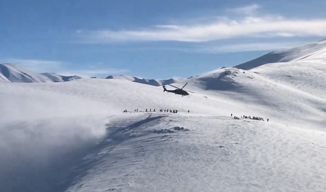 Bozdoğan-3 operasyonlarıyla 9 ilde 24 mağara, sığınak ve barınma alanı imha edildi İçişleri Bakanı Ali Yerlikaya, "Teröristlerin inlerini bir bir başlarına yıkıyoruz,