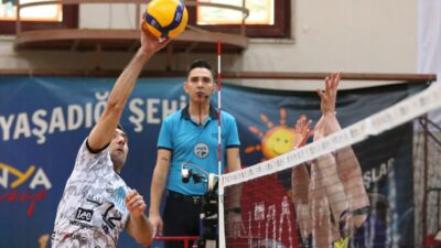 - Brand Group Alanya Belediyespor: 0 - Fenerbahçe Parolapara: 3