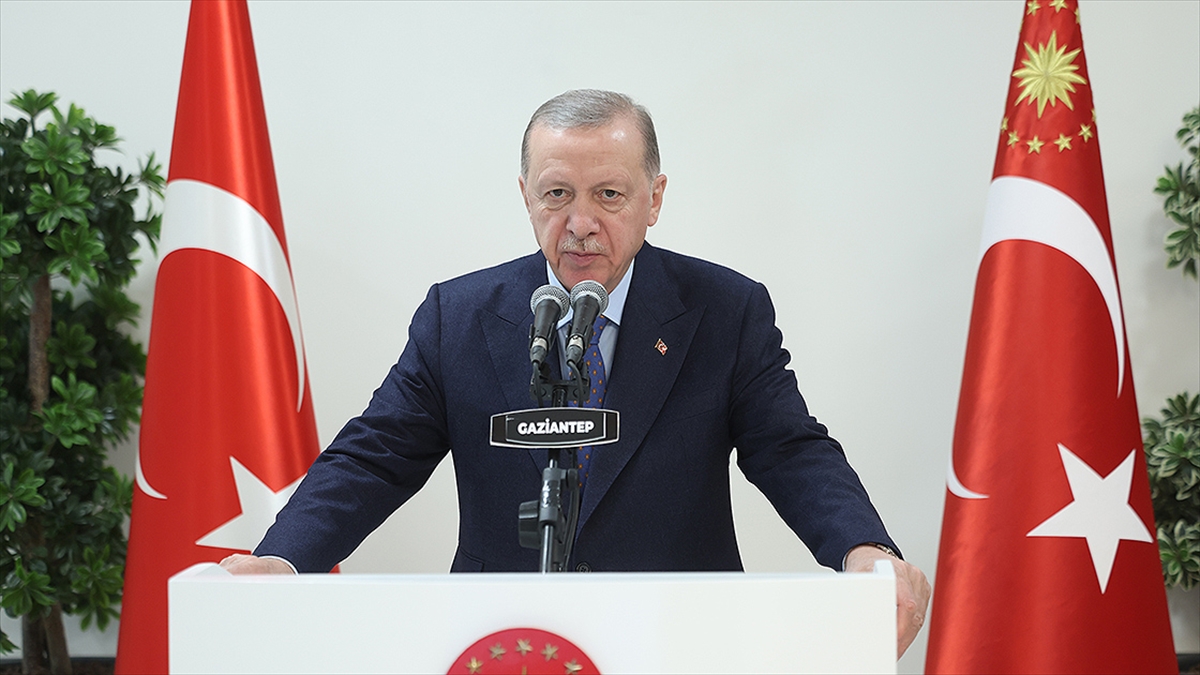 Cumhurbaşkanı Recep Tayyip Erdoğan, Gaziantep'te 14 bin konutun yapımının hızla