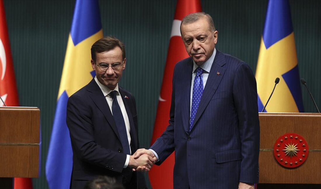 Cumhurbaşkanı Recep Tayyip Erdoğan, İsveç Başbakanı Ulf Kristersson ile telefon