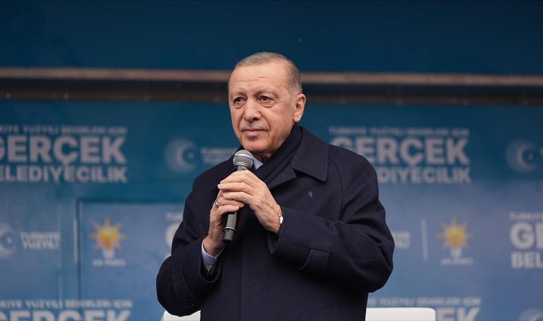 Cumhurbaşkanı Recep Tayyip Erdoğan, siyasi parti fark etmeksizin tüm vatandaşlara